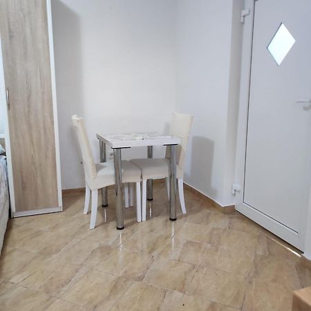 Gordana Apartmani Ljubač Екстериор снимка