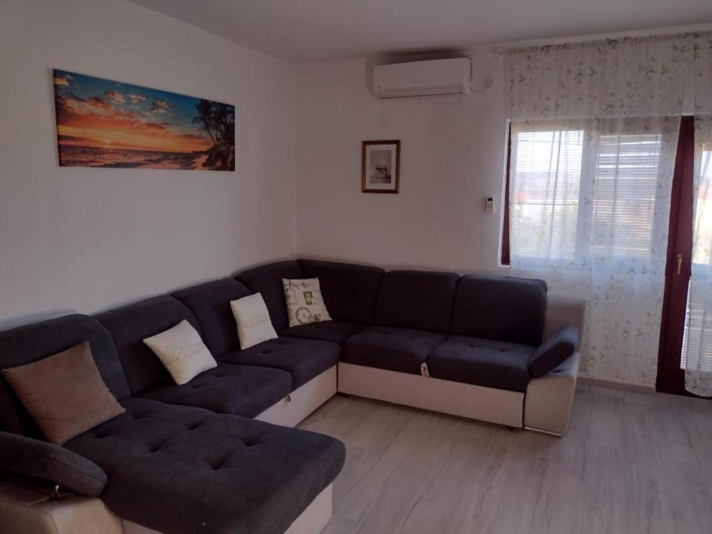 Gordana Apartmani Ljubač Екстериор снимка
