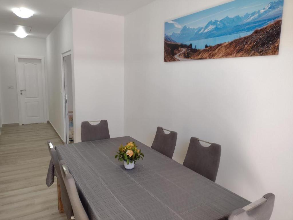 Gordana Apartmani Ljubač Екстериор снимка