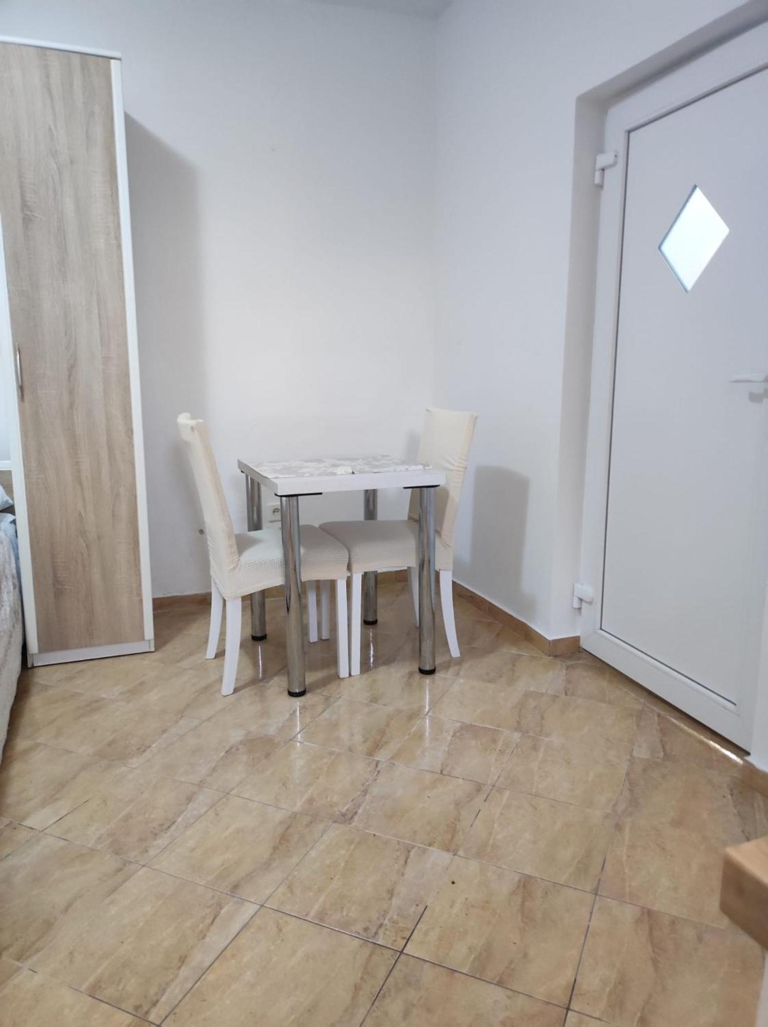Gordana Apartmani Ljubač Екстериор снимка